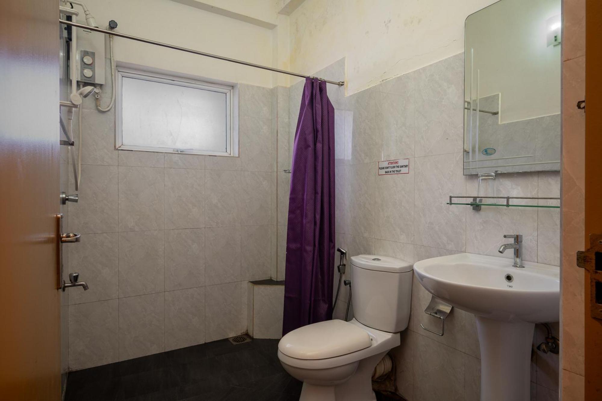 Hotel Oviya Vavuniya Eksteriør bilde