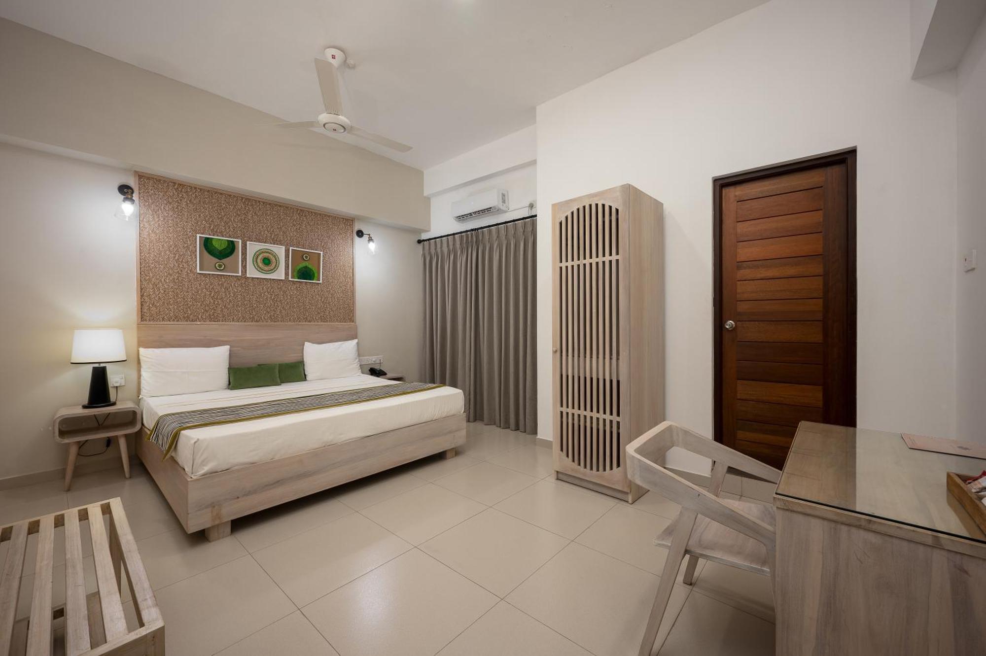 Hotel Oviya Vavuniya Eksteriør bilde