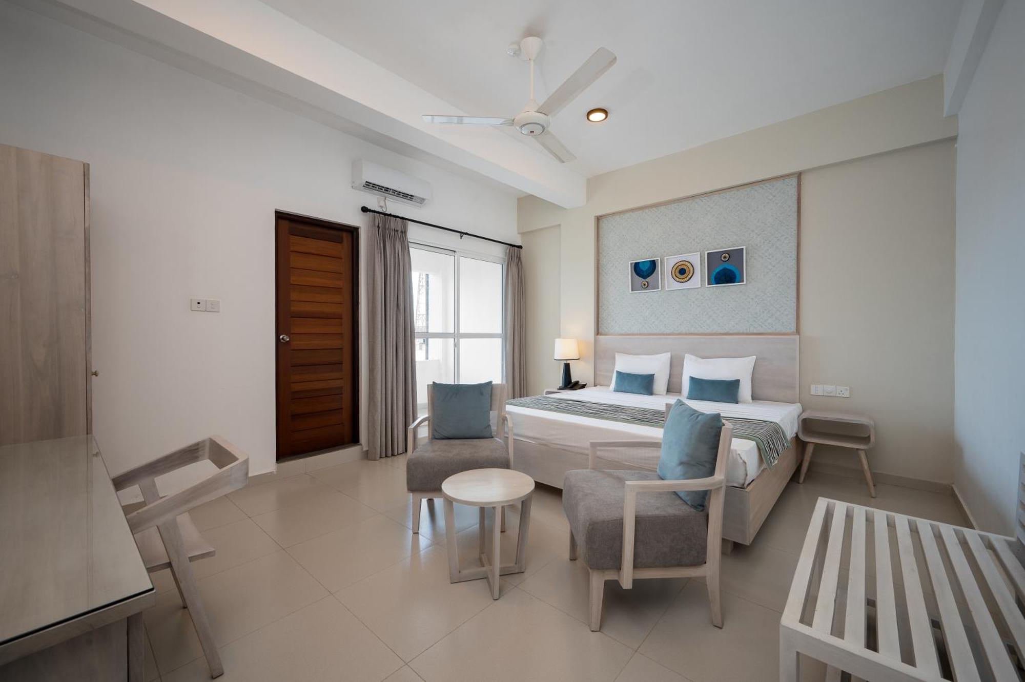 Hotel Oviya Vavuniya Eksteriør bilde